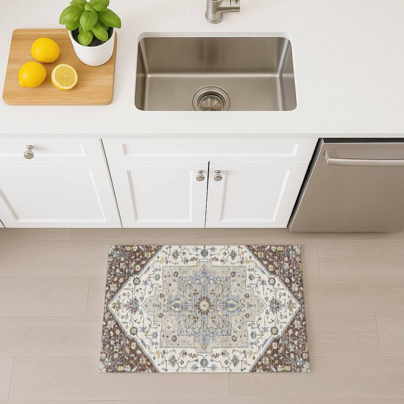 Machine Washable Indoor/ Outdoor Traditional Kolkata Chantille Rug