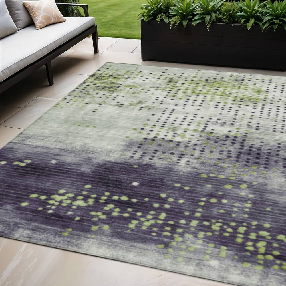 HomeRoots Geometric Transitional Rectangle Outdoor Rug