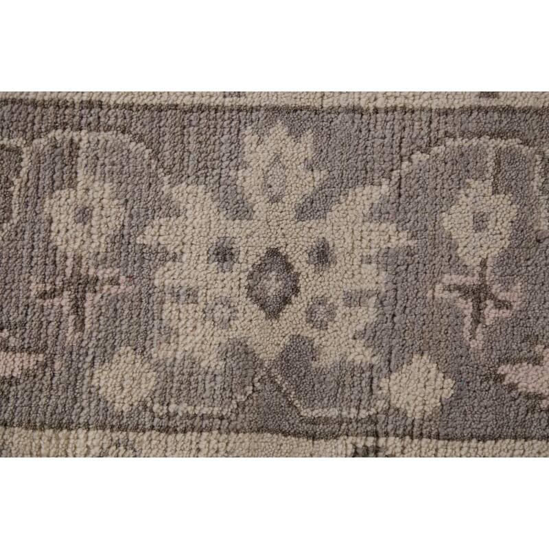 Ivory Oushak Indian Area Rug Hand-Knotted Wool Carpet - 6'3"x 8'8"