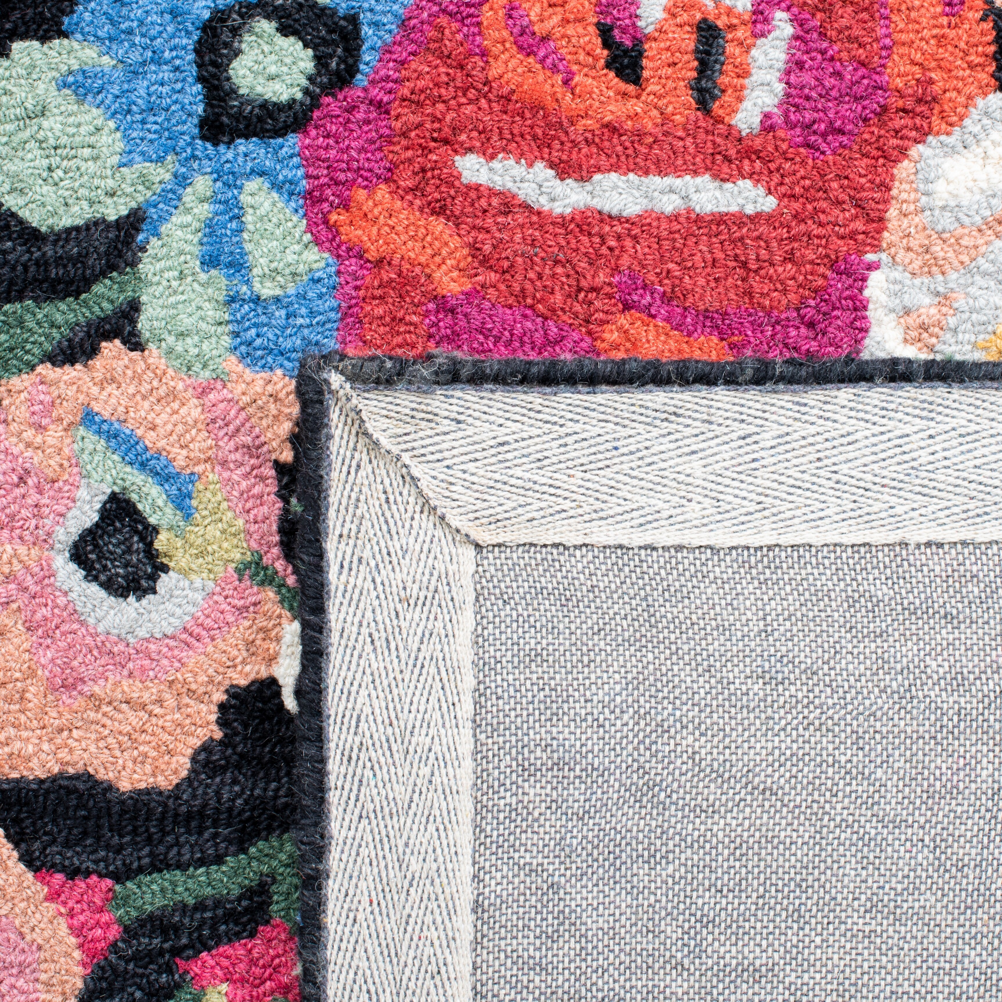 SAFAVIEH Handmade Blossom Miral Country Floral Wool Rug