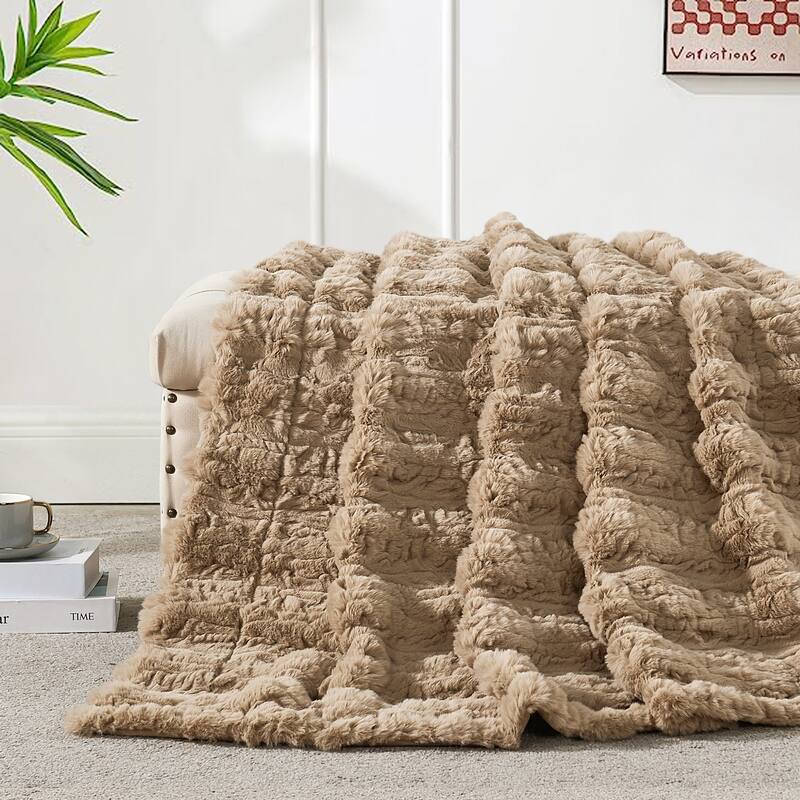Home Soft Things Line Drawing FauxFur Throw Soft Blanket for Couch