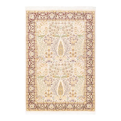 Overton Handknotted Wool Traditional Oriental Ivory Area Rug - 4' x 6'