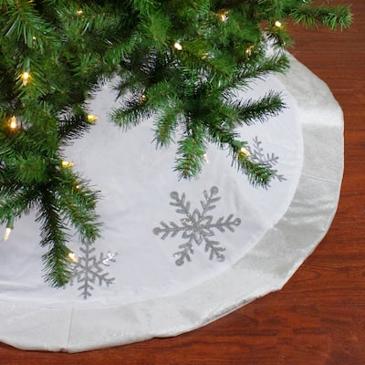 48" White and Silver Embroidered Sequin Snowflakes Tree Skirt - 48