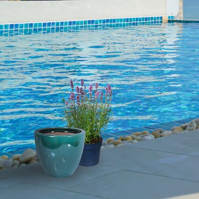 Sunnydaze Resort Glazed Ceramic Planter - 14.5" - Dark Green