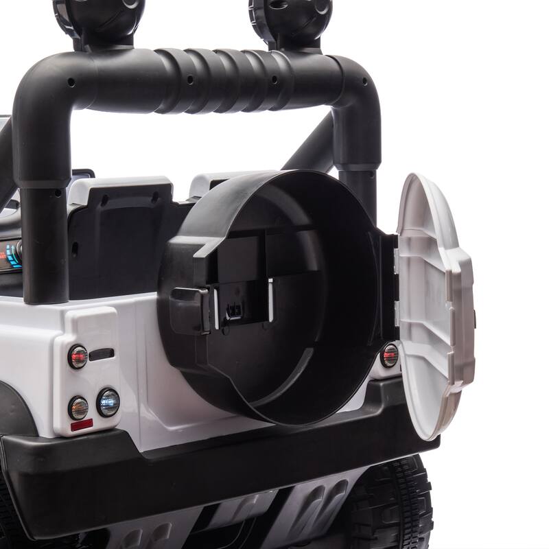 24V Land Rover Defender Ride-On for Kids, Dual Motors, Remote Control, Bluetooth, Ages 3-7