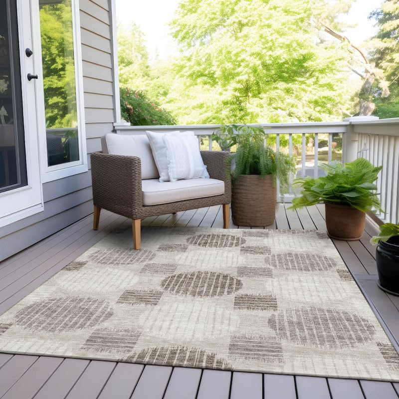 Machine Washable Indoor/ Outdoor Chantille Contemporary Dotty Rug - Beige - 8' x 10'