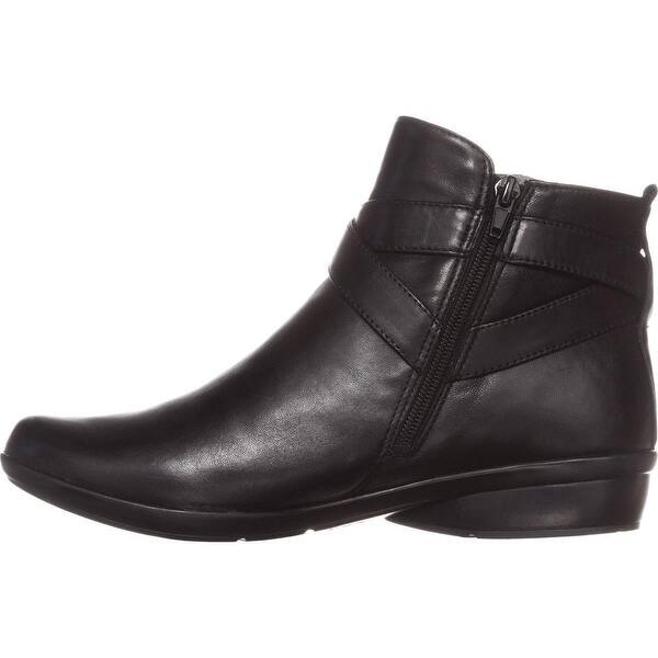 naturalizer cassandra ankle boots