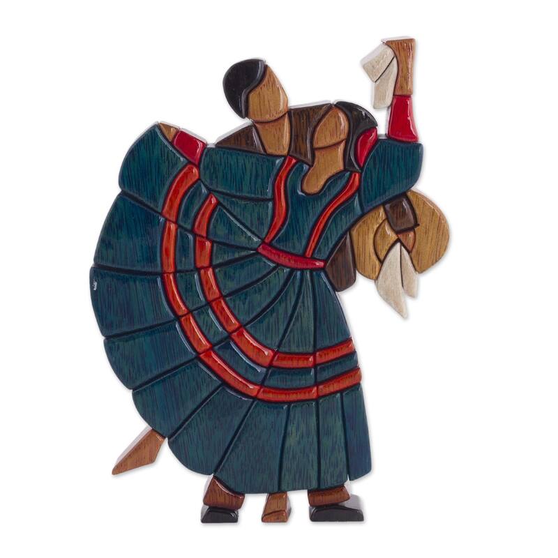 Cedar/ Mahogany Dance of Romance Sculpture