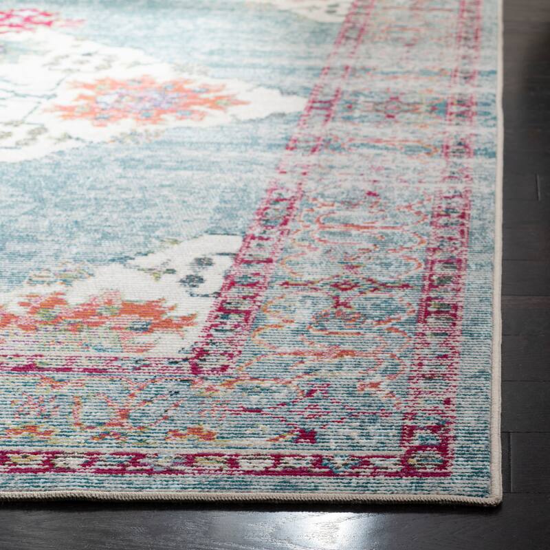 SAFAVIEH Crystal Yukie Vintage Boho Oriental Rug