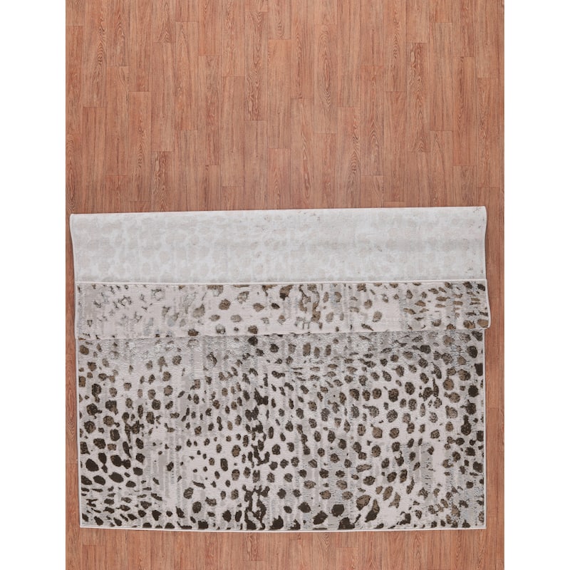 Nevada Collection Animal Printed Beige and Gold Rug