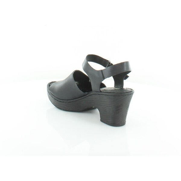 born canna sandals