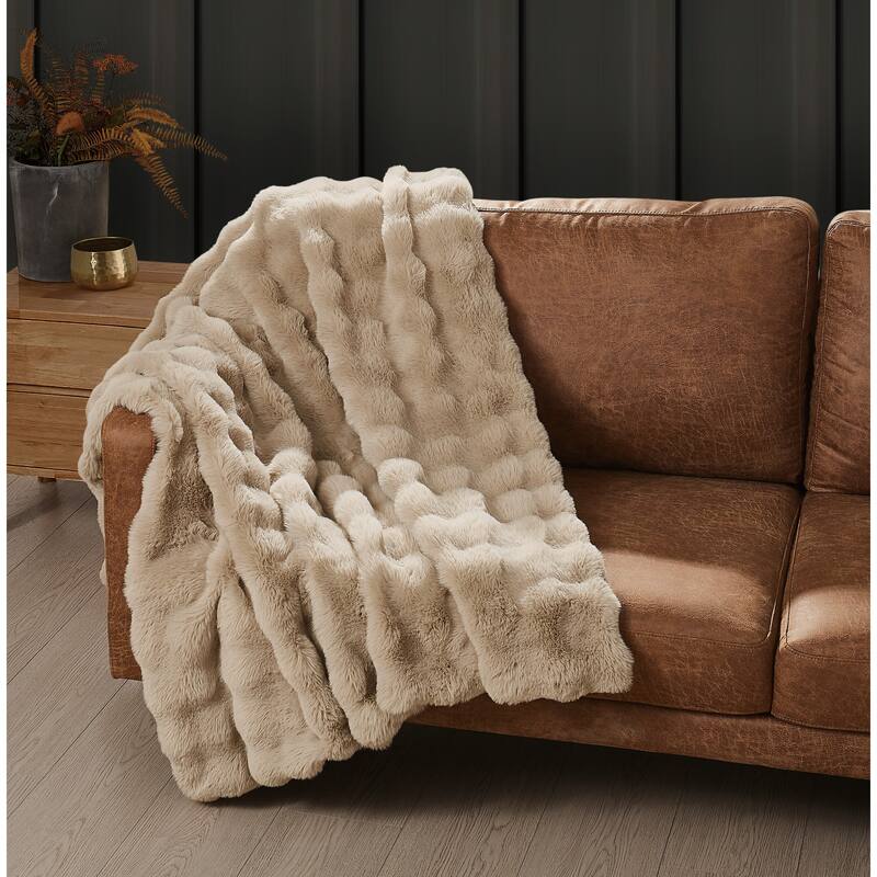 Frye Bubble Rabbit Faux 50x70 Throw
