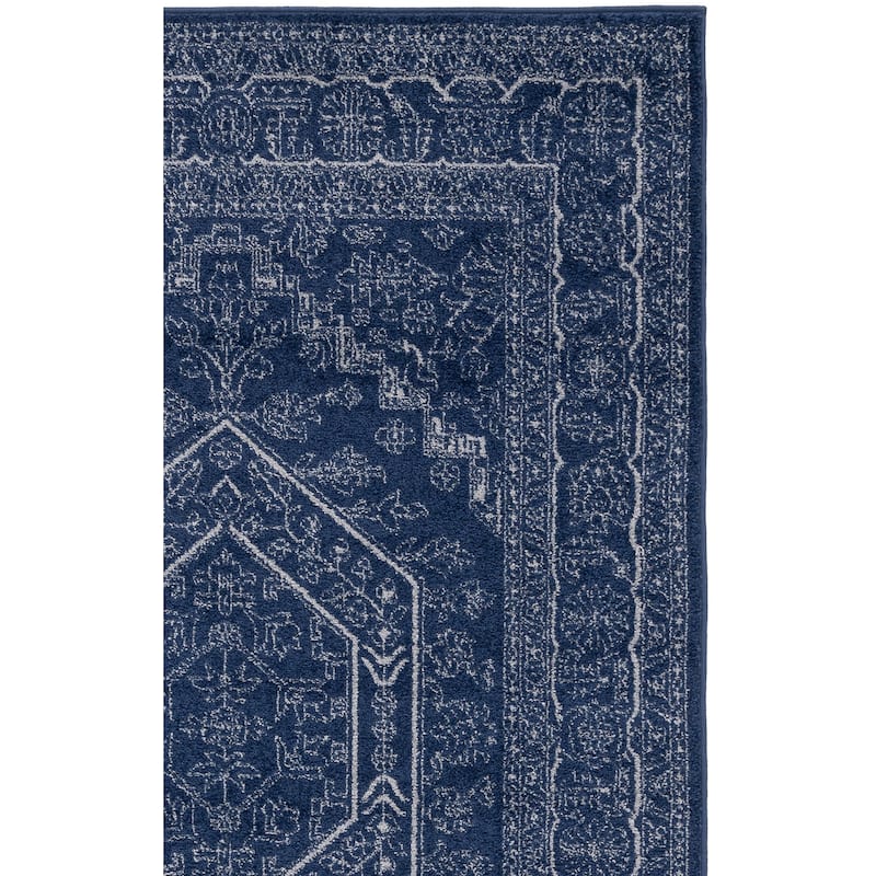 SAFAVIEH Adirondack Sian Rustic Oriental Medallion Rug