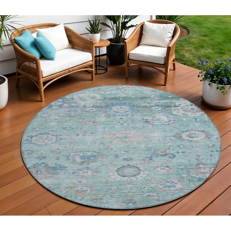 HomeRoots Floral Traditional Rectangle Outdoor Rug - 8' Round