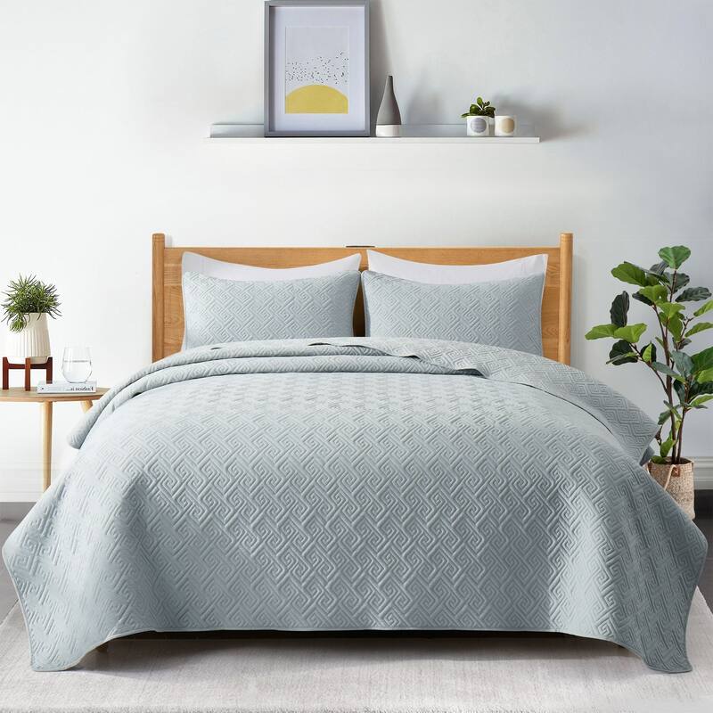 3-Piece Reversible Ultra Lighweight Coverlet Premium Microfiber Bedspread Quilt Set - Light Gray - 106" x 90"