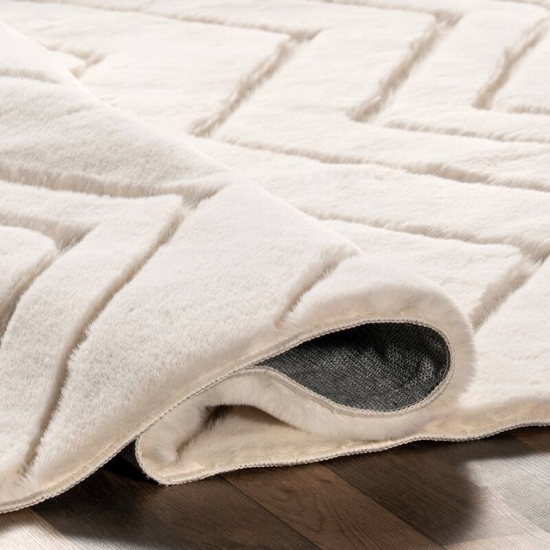 Nuloom Chevron SuperiorWash Faux Rabbit Machine Washable Area Rug