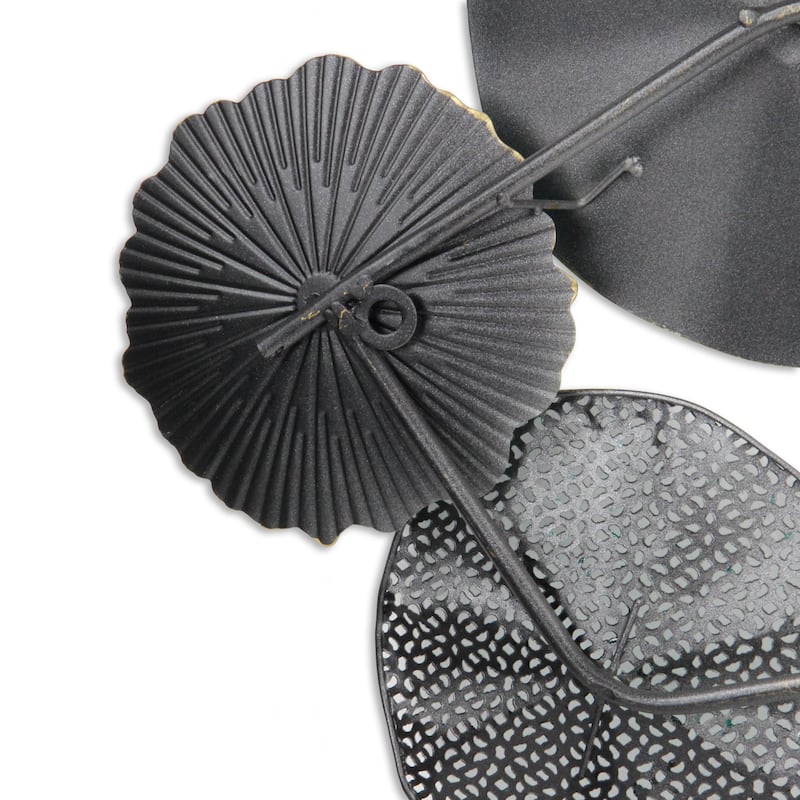 Flower Burst Coastal Wall Decoration - Blue and Black - 23.75" x 43.5"