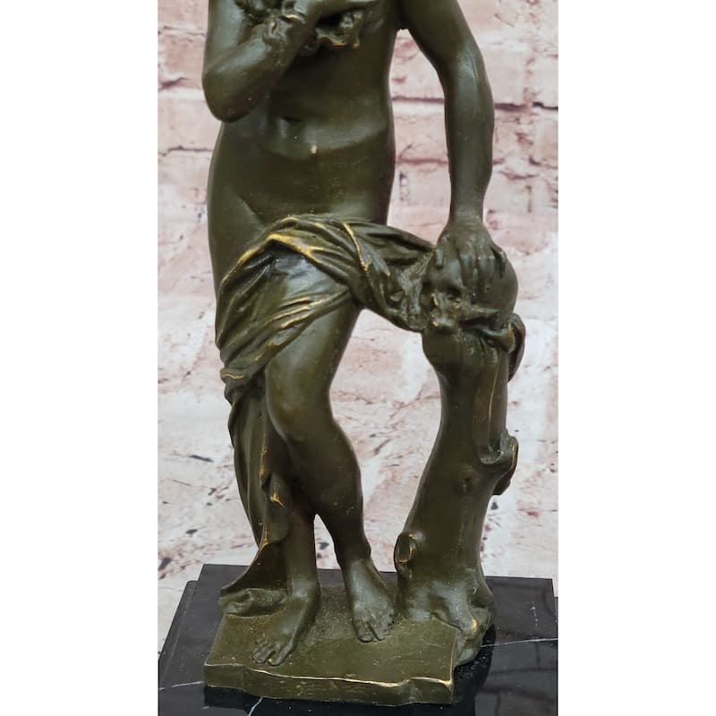 Classical Venus Bronze Sculpture - Mythological Goddess Of Love Art