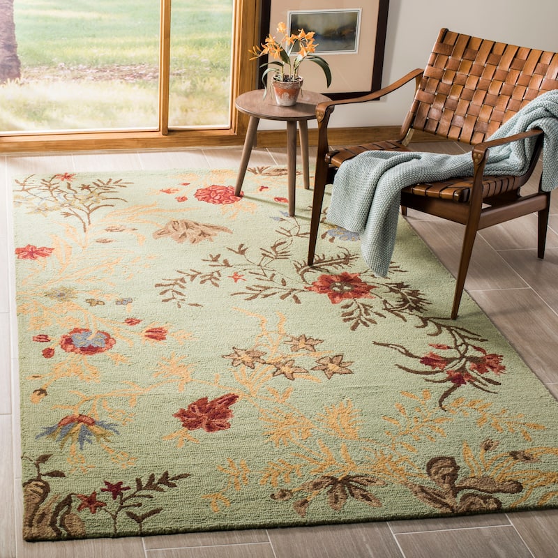 SAFAVIEH, Handmade Blossom Nergis Modern Floral Wool Rug - Overstock ...