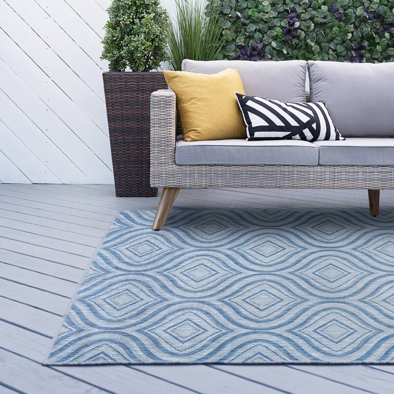 Colonnade Modern & Contemporary Abstract Indoor/Outdoor Area Rug