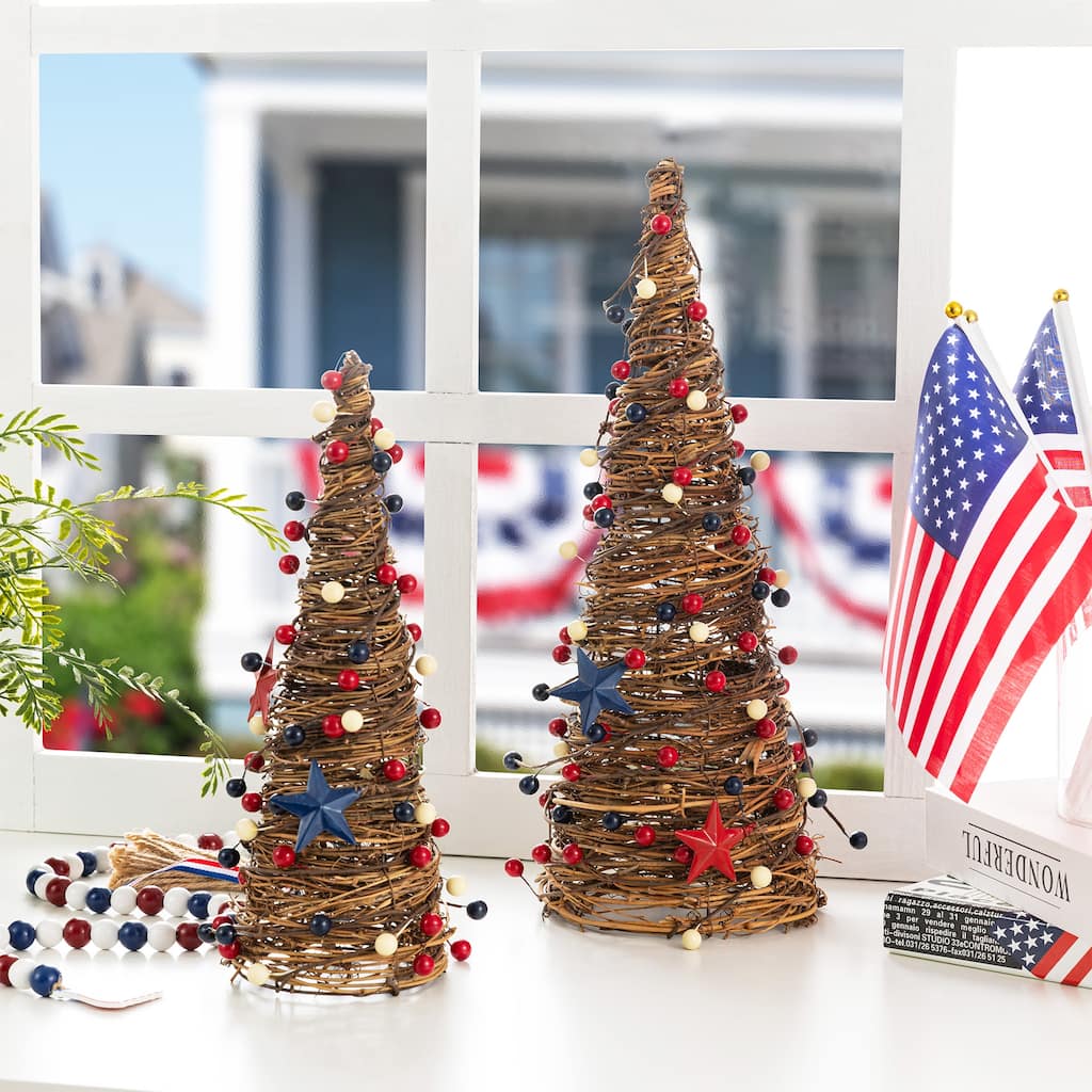 Glitzhome Set of 2 Patriotic/ Americana Rattan Stars and Berry Cone Table Tree