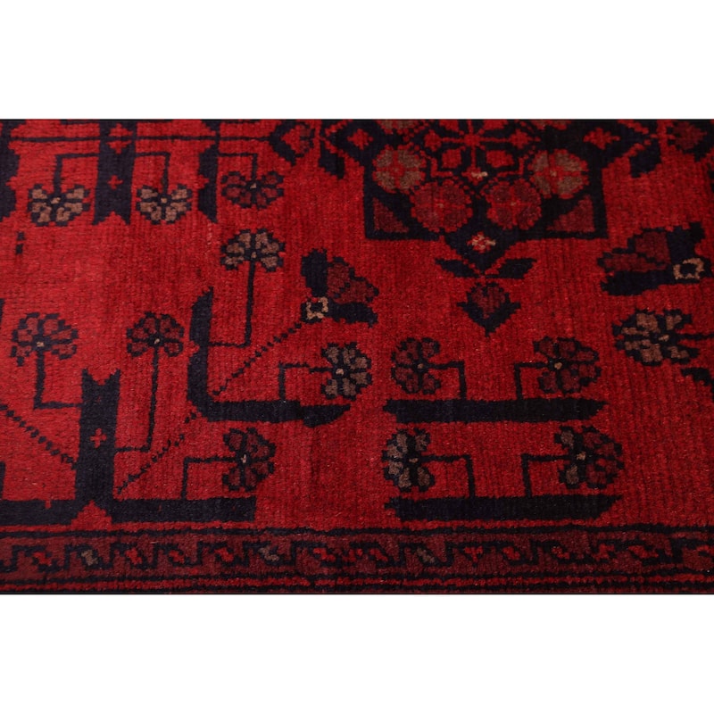 ECARPETGALLERY Hand-knotted Finest Khal Mohammadi Red Wool Rug - 4'11 x 6'5