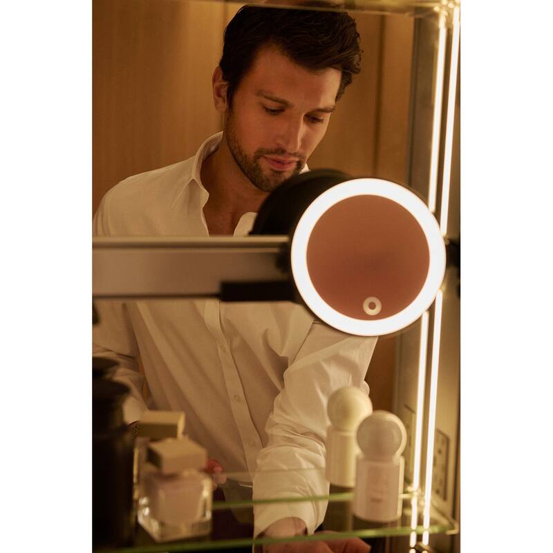 Robern AR2430D4FP1LP AiO Reserve 23-1/4" x 30" Lighted Frameless