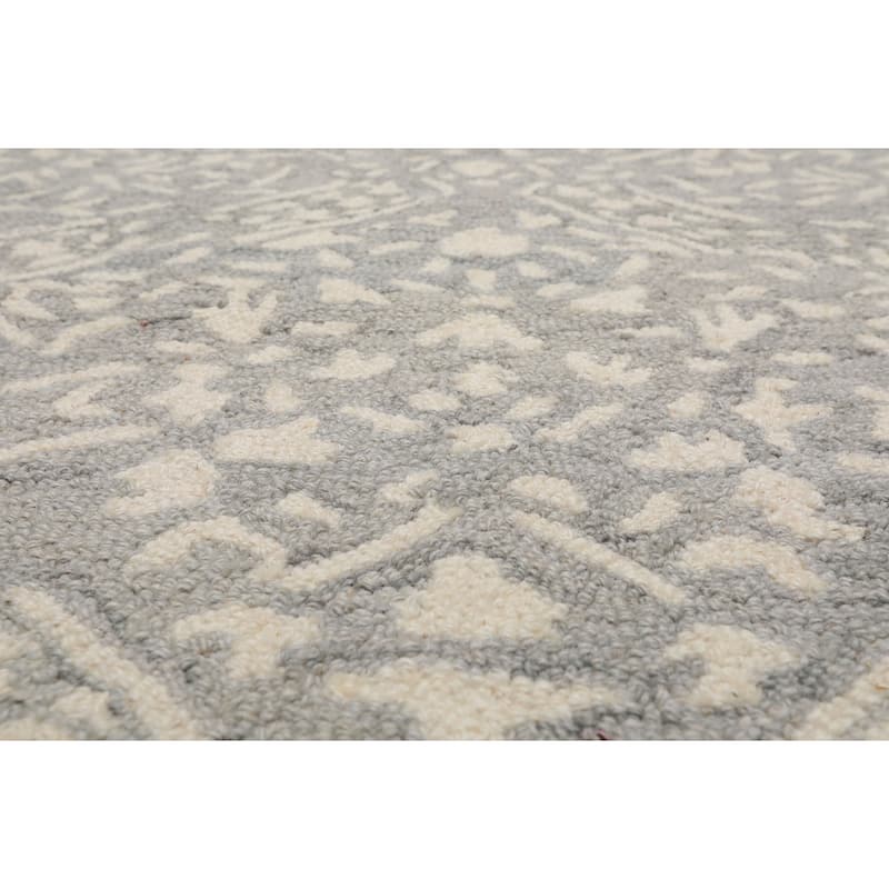 Multi Size 5'x8' Silver Wool Hand Hooked Transitional Rug All-Over