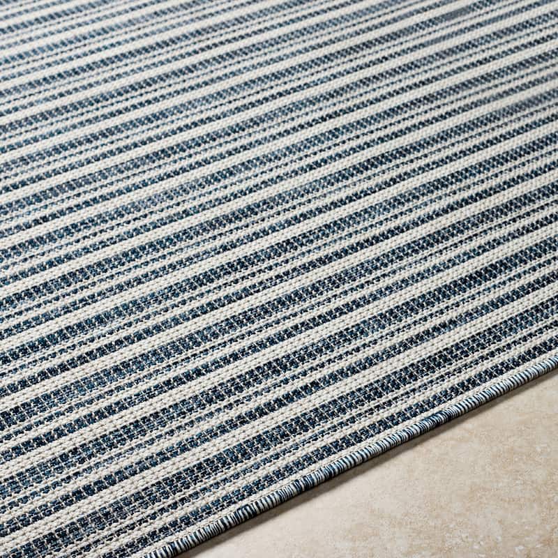 Livabliss Hampton Indoor/ Outdoor Classic Striped Area Rug