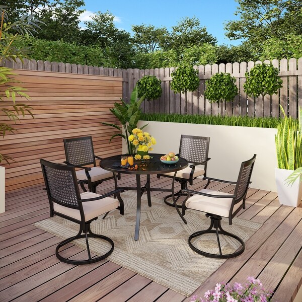Small outdoor dining shop set for 4