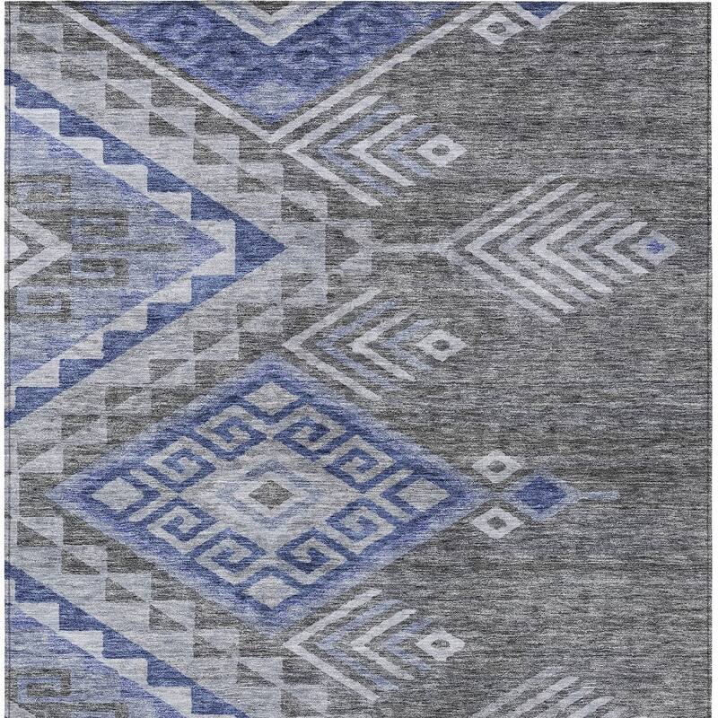 HomeRoots Southwestern Transitional Rectangle Outdoor Rug