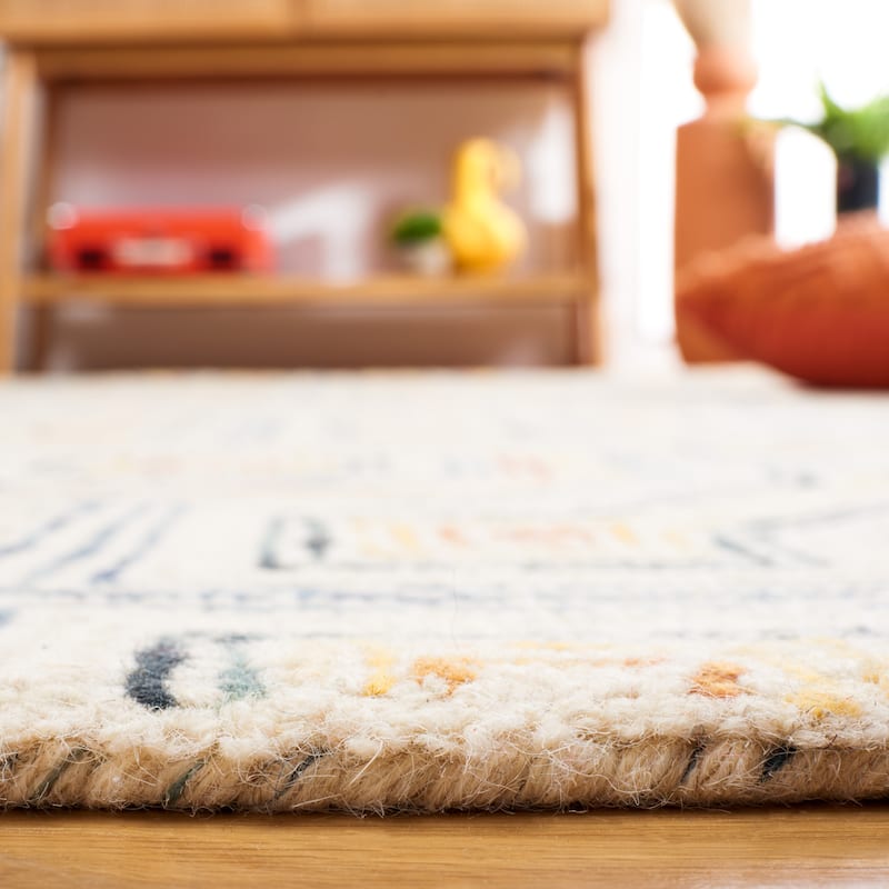 SAFAVIEH, Handmade Aspen Eudoxie Bohemian & Eclectic Tribal Wool