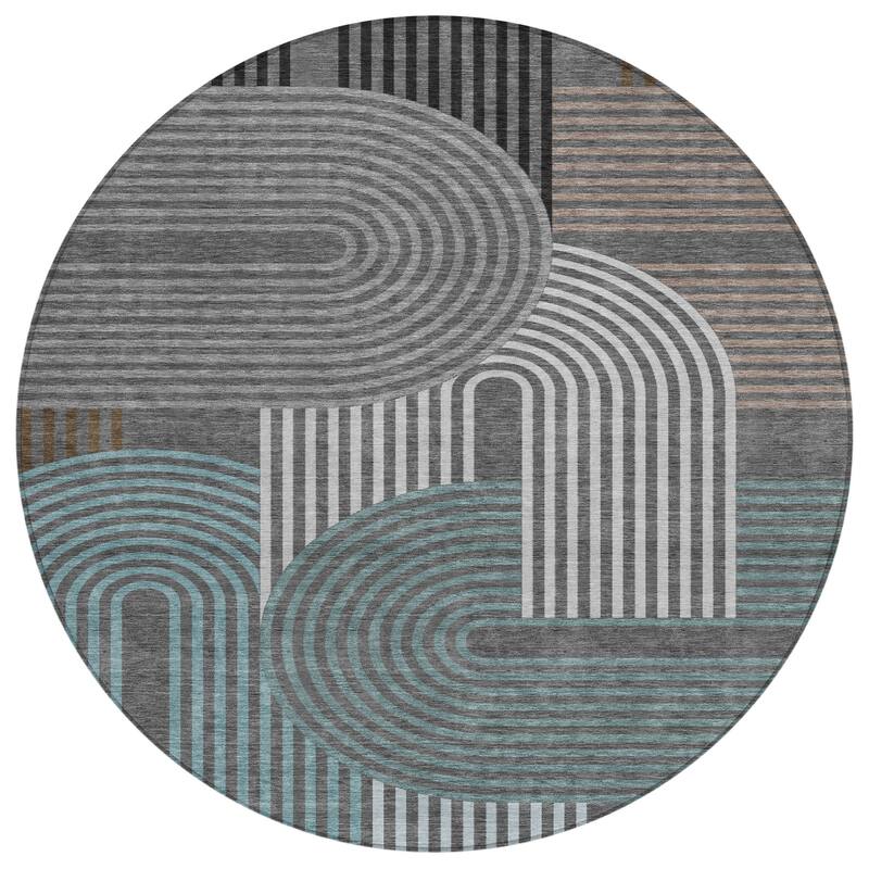 Machine Washable Indoor/ Outdoor Modern Basehor Chantille Rug
