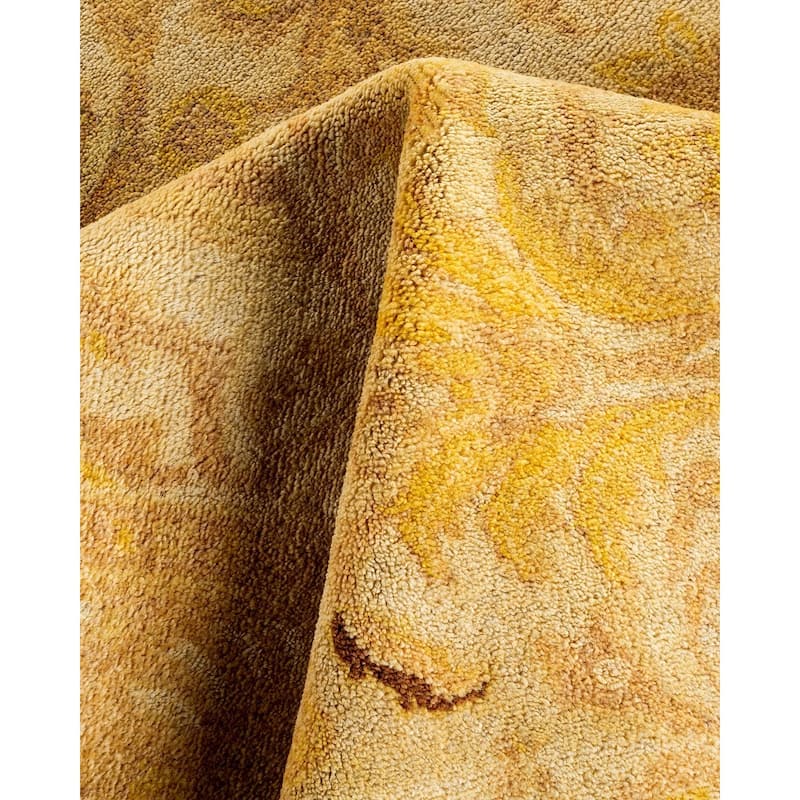 Overton Hand Knotted Wool Vintage Inspired Traditional Ottoman Ivory Area Rug - 4' 2" x 6' 3"