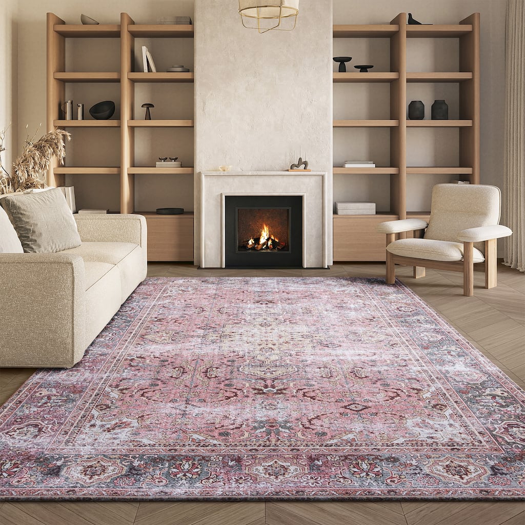 SAFAVIEH Tucson Machine Washable Slip Resistant Jeanne Traditional Rug