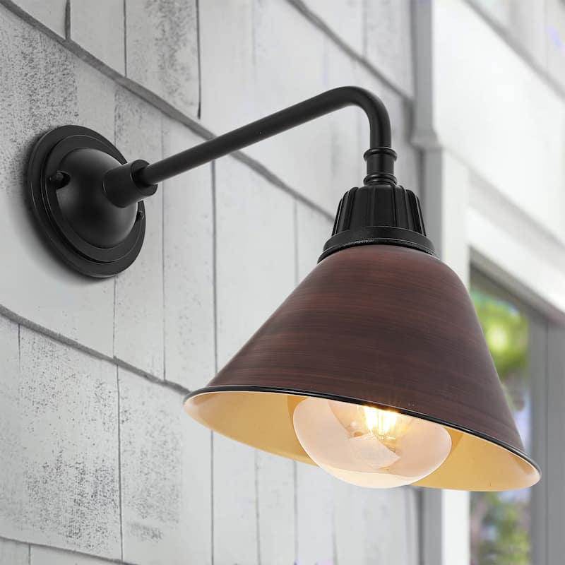 Aurora 9.63" 1-Light Farmhouse Industrial Indoor/Outdoor Iron LED Gooseneck Arm Outdoor Sconce, by JONATHAN Y - 9.63