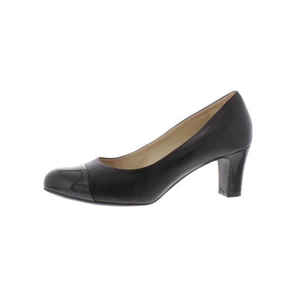 easy spirit white pumps