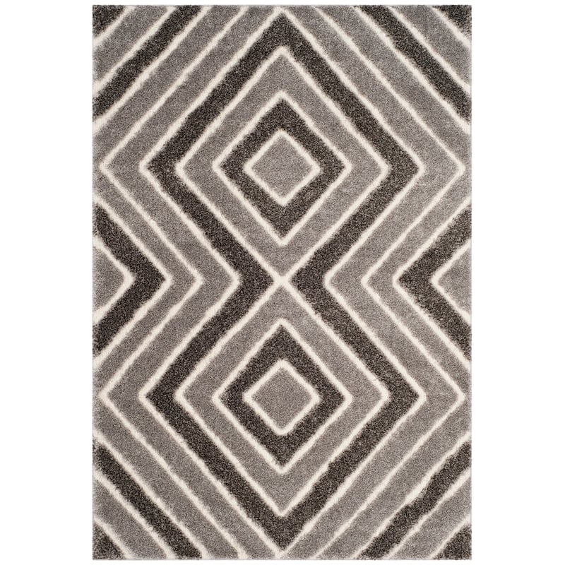 SAFAVIEH Memphis Shag Fieke 1.2 inch-thick Rug - 4' x 6' - Taupe/Grey