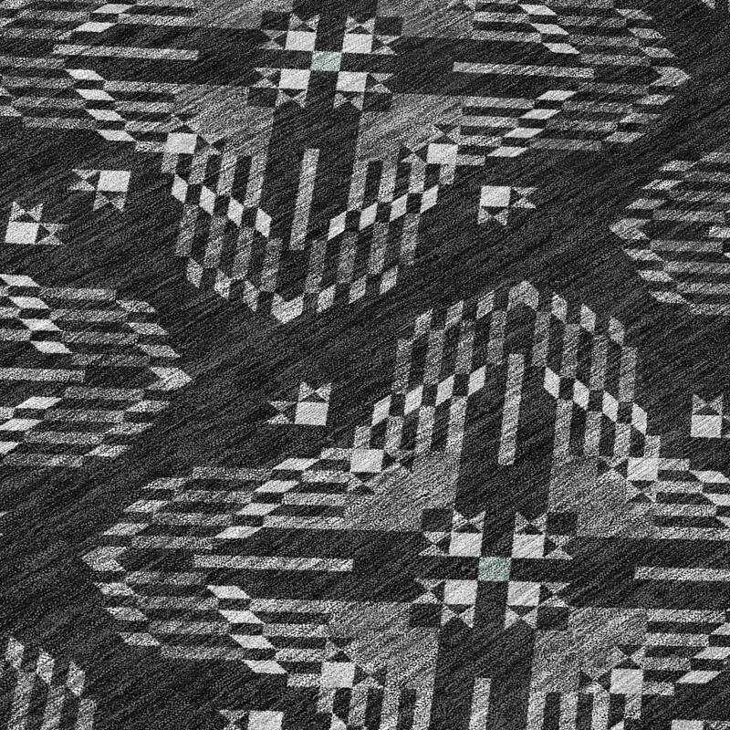 Machine Washable Indoor/ Outdoor Modern Frontenac Chantille Rug