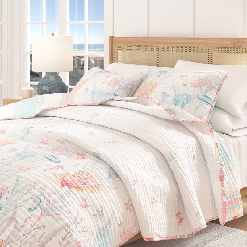 Linery & Co. Fading Coral Stitched Quilt Set with Shams