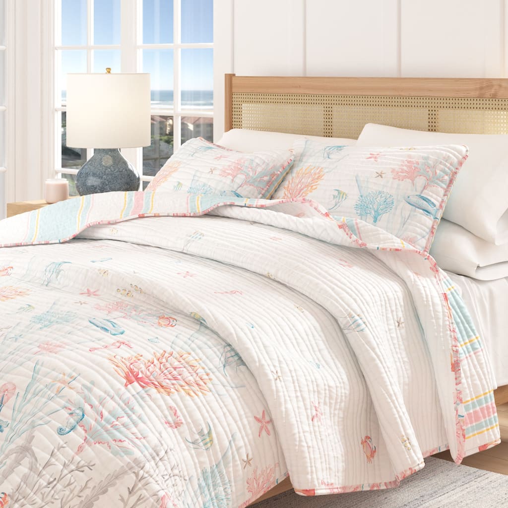 Linery & Co. Fading Coral Stitched Quilt Set with Shams
