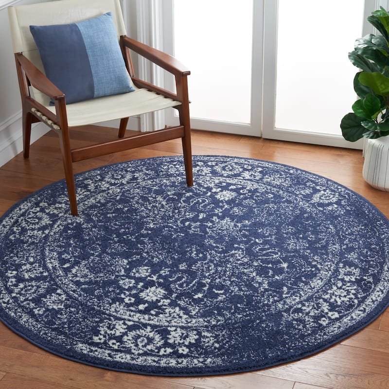 SAFAVIEH Adirondack Dakota Rustic Shabby Chic Distressed Rug - 4' Round - Navy/Ivory