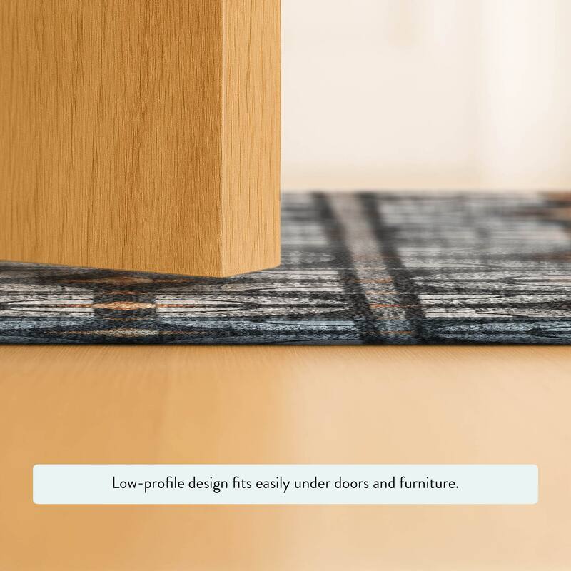 Machine Washable Indoor/ Outdoor Modern Roeland Chantille Rug