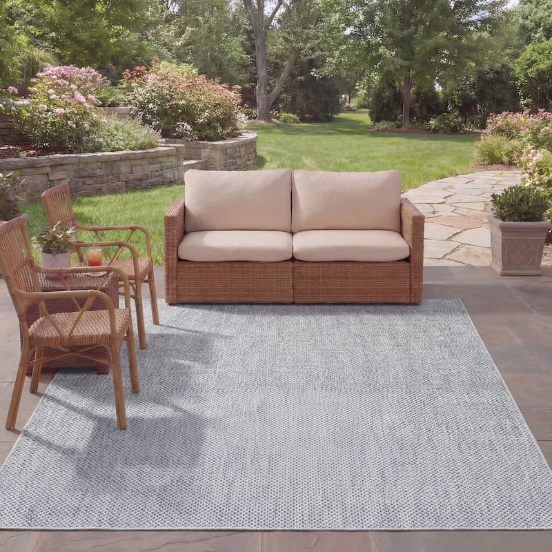 SAFAVIEH Courtyard Begajeta Indoor/Outdoor Waterproof Patio Backyard Rug.