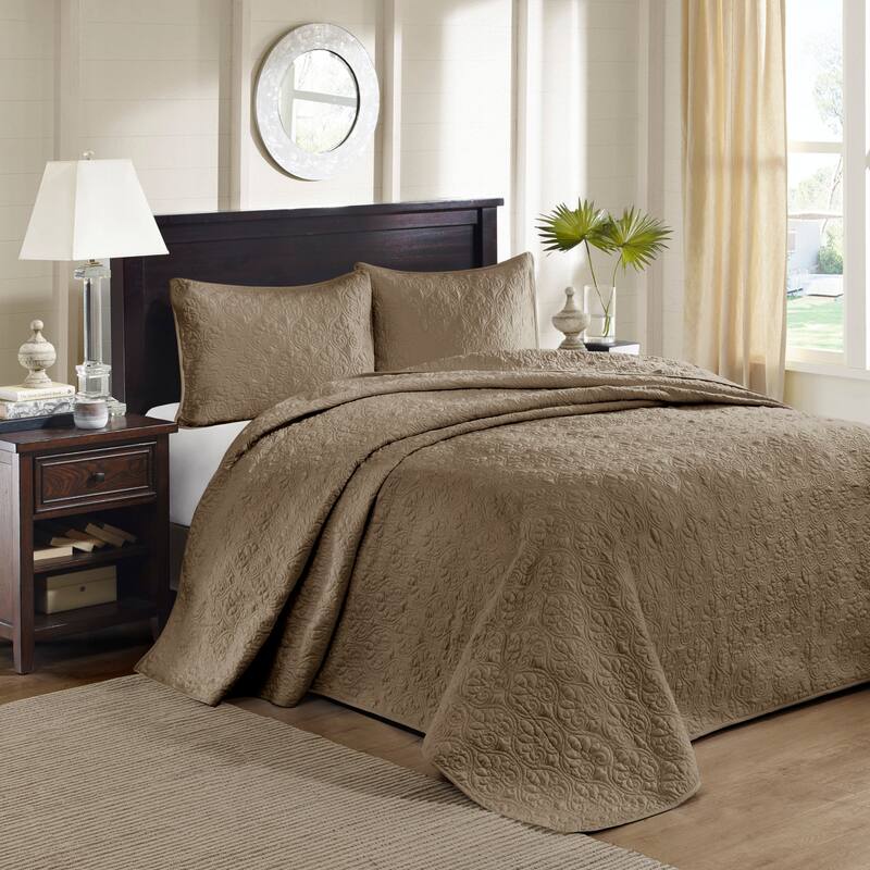 Madison Park Mansfield Reversible Bedspread Set