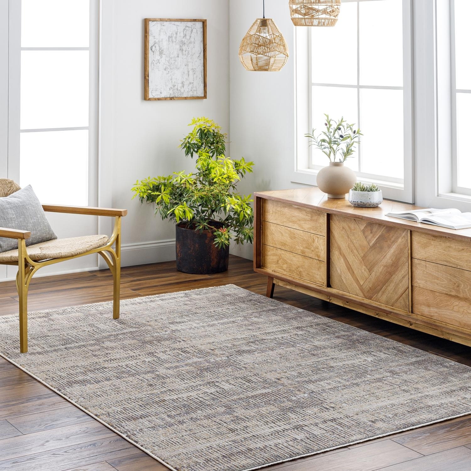 Livabliss Modern & Contemporary Aida Abstract Area Rug