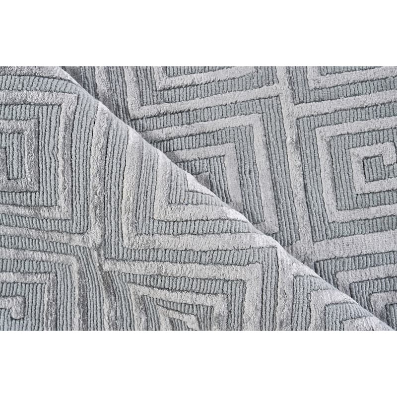 EXQUISITE RUGS ONE-OF-A-KIND Metro Velvet Collection Hand Knotted Aqua Rug - 10'x14'