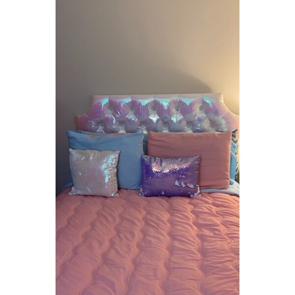Crayola Sky Blue and Tickle Me Pink Reversible Twin Comforter Set 