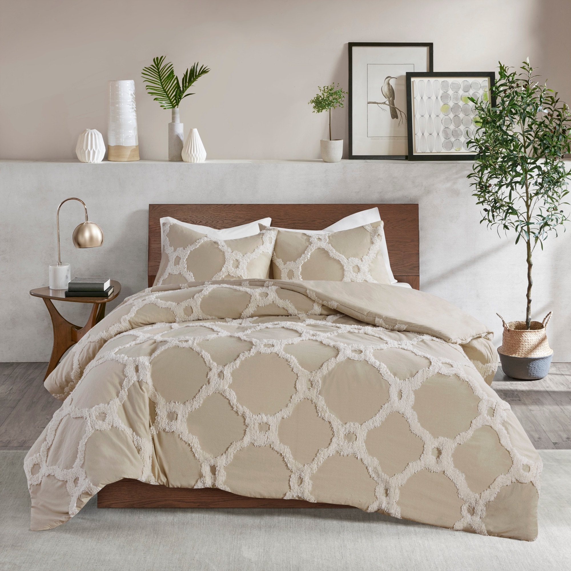 Geometric comforter store