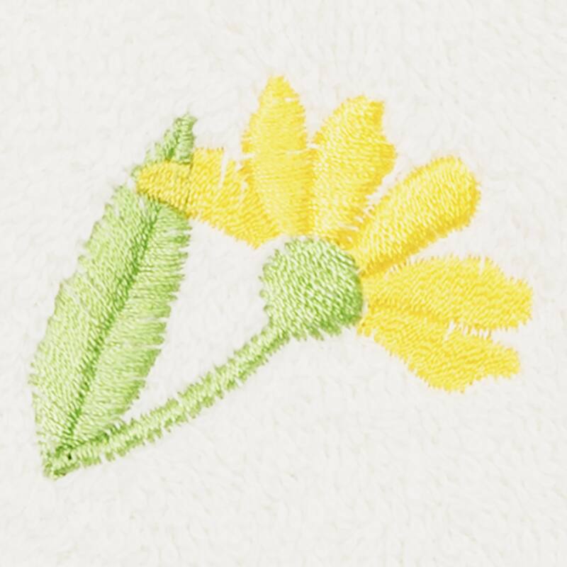 Authentic Hotel and Spa 100% Turkish Cotton Daisy 3PC Embellished Towel Set